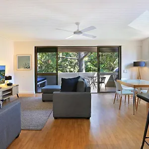 https://tea-trees.hotelssunshinecoast.net